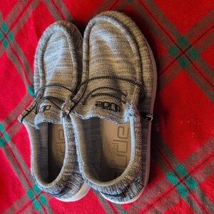 Hey Dude Wally Stretch Yin and Yang